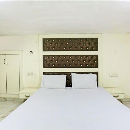 Hotel Mishra Residency à Amritsar Extérieur photo